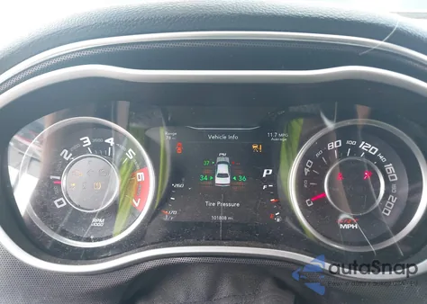 2016 Dodge Challenger Srt 392 из США, поврежденный, VIN 2C3CDZDJ7GH236034